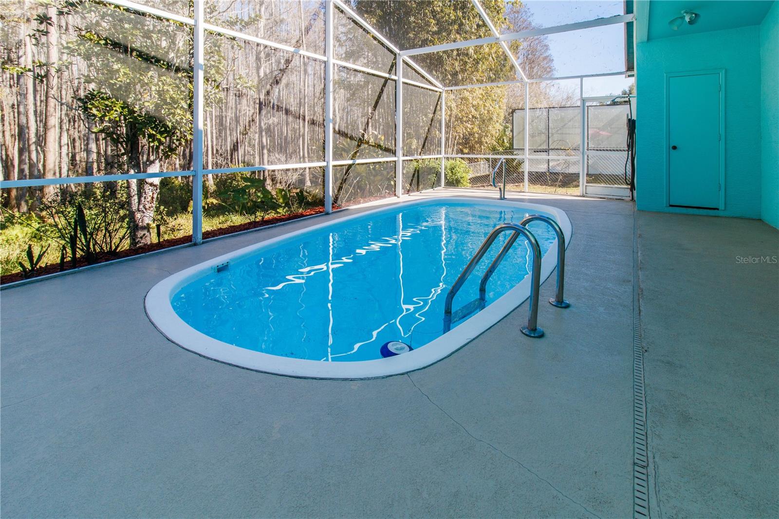 Image 27 of 31 For 9407 Calle Alta