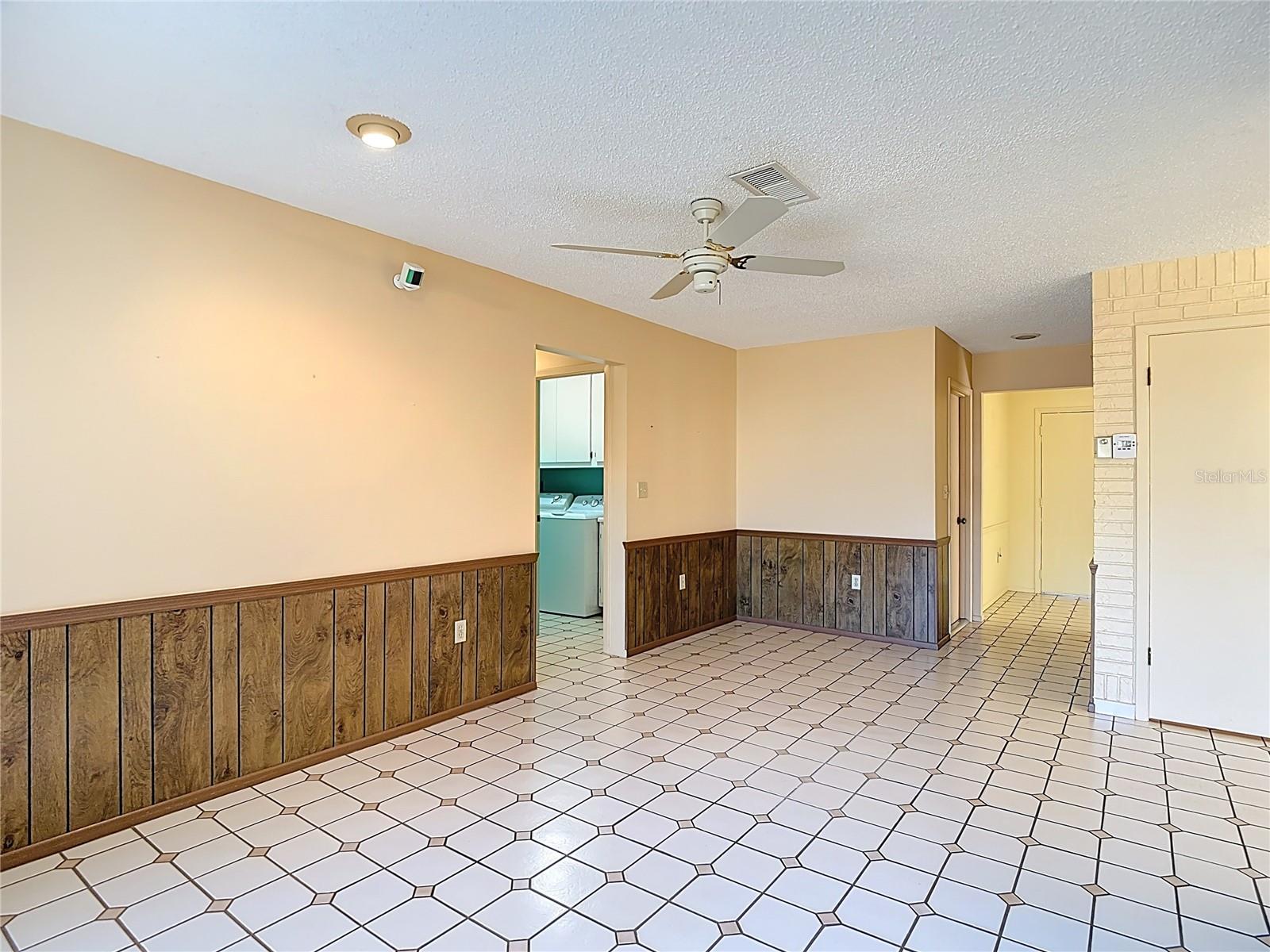 Image 24 of 57 For 8613 Stonehedge Way