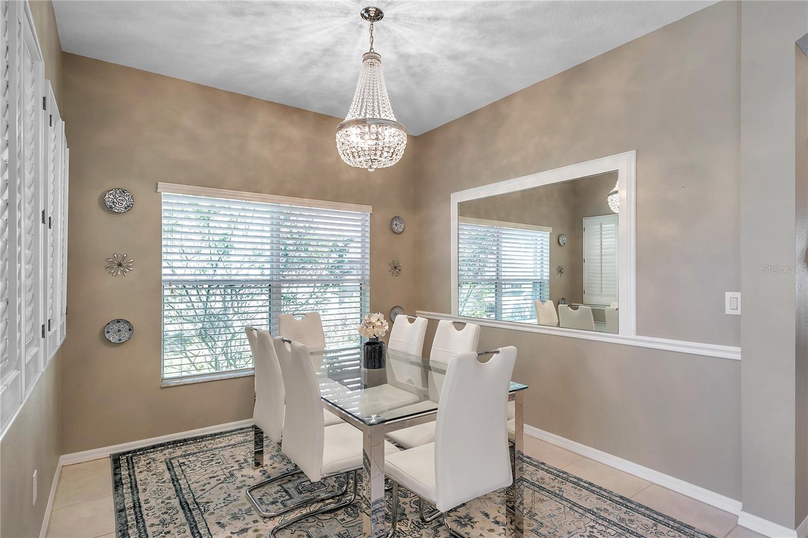 Image 12 of 72 For 11747 Manistique Way