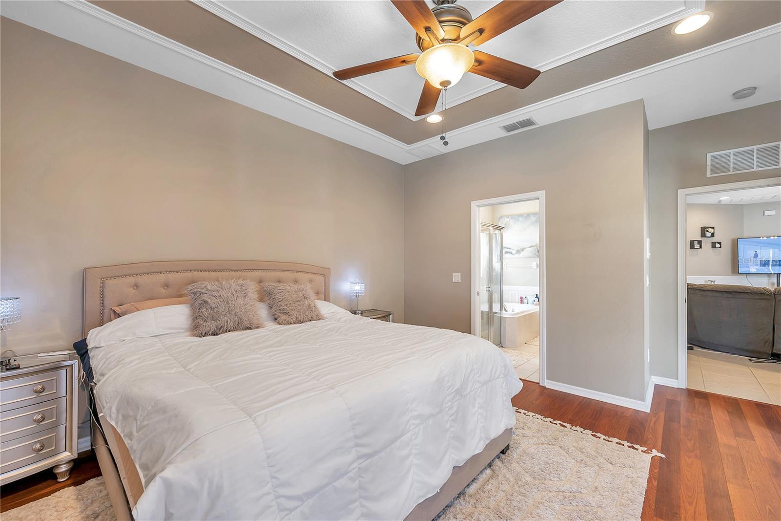 Image 34 of 72 For 11747 Manistique Way