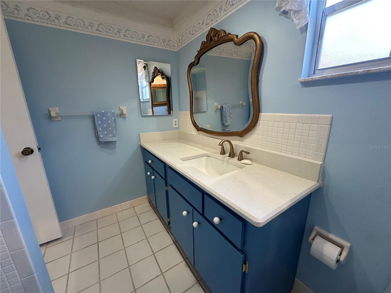 Image 16 of 55 For 8205 Valley Stream Lane