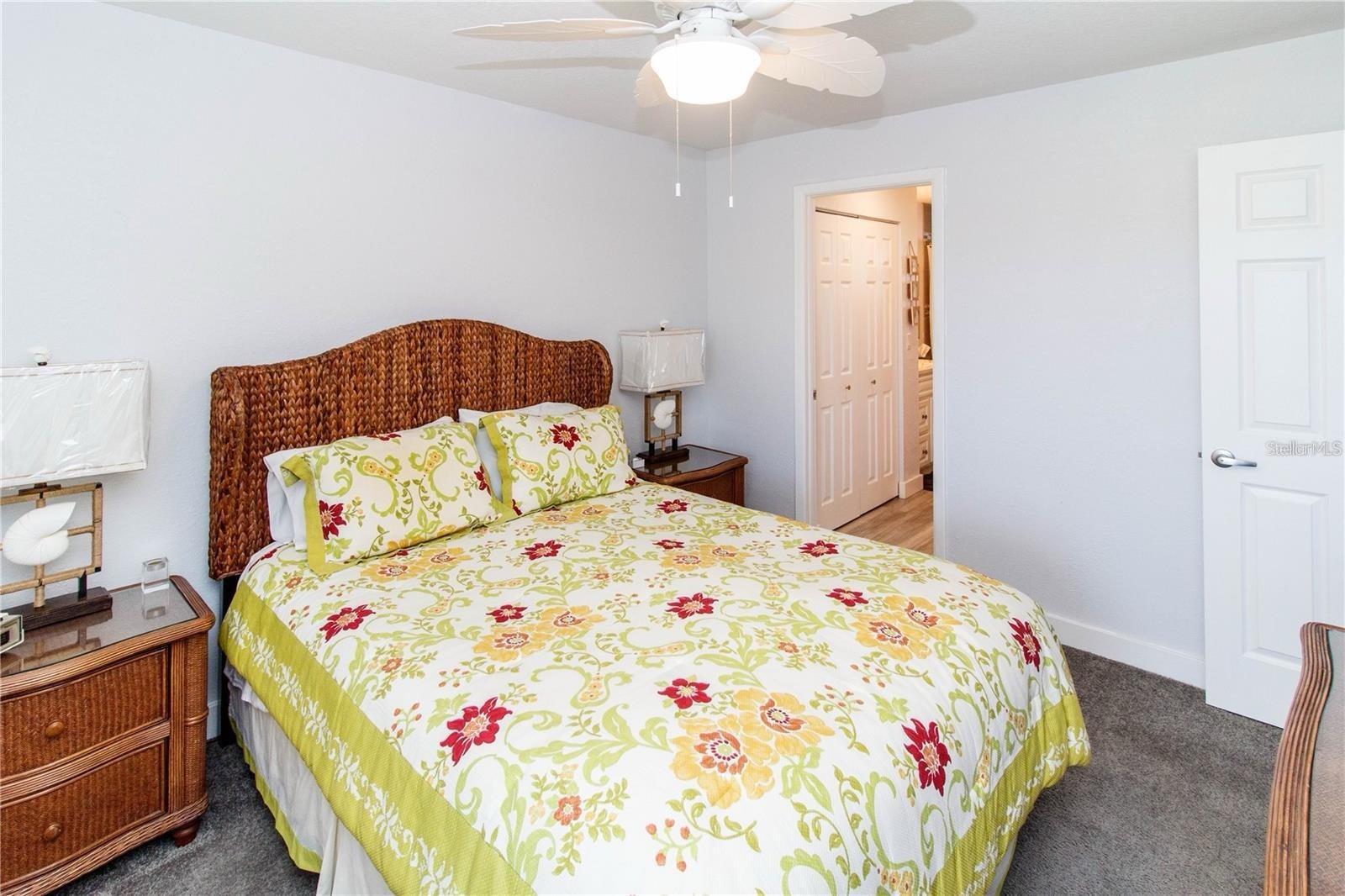 Image 13 of 21 For 5135 Gemstone Drive 202