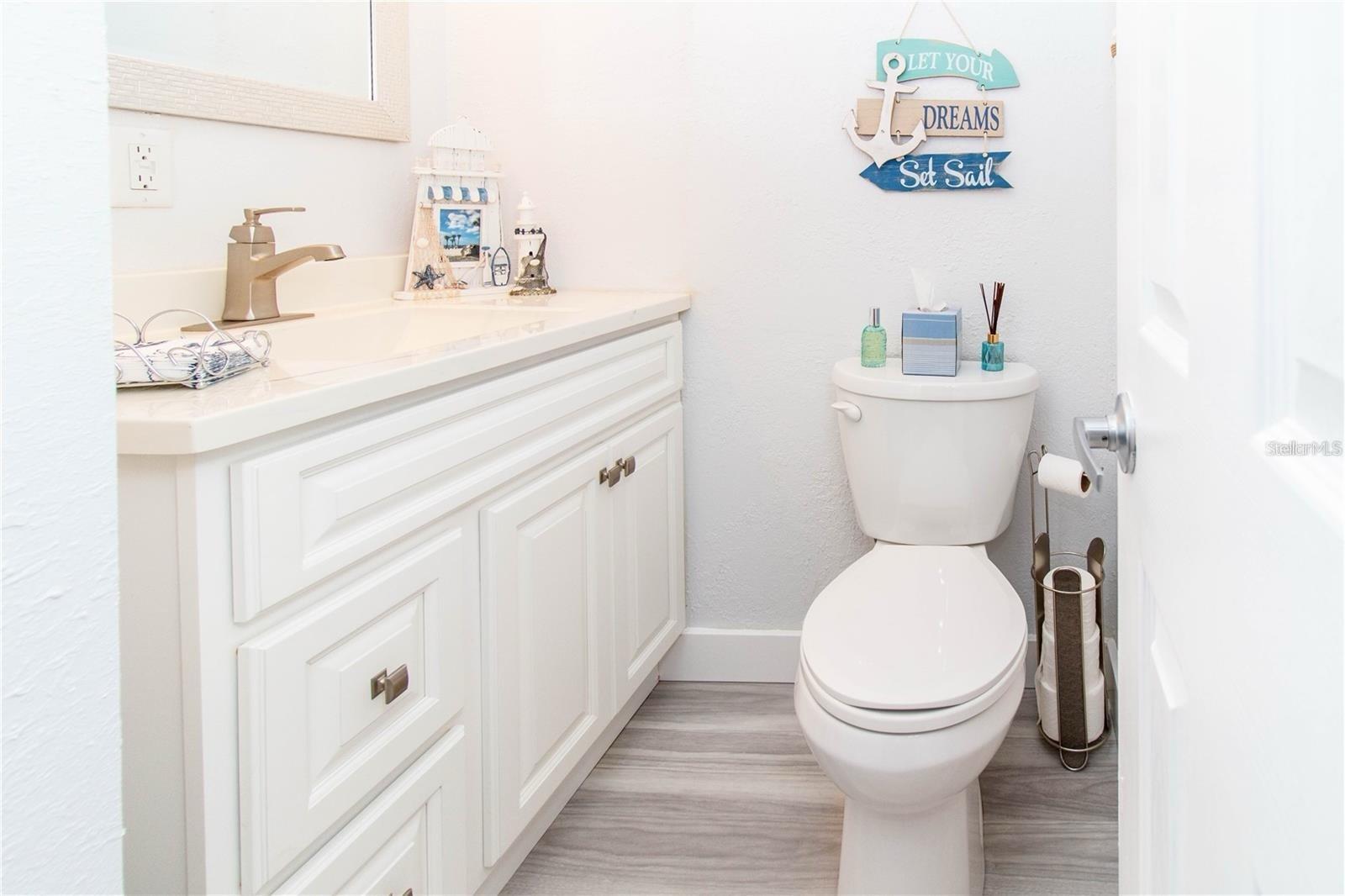 Image 18 of 21 For 5135 Gemstone Drive 202