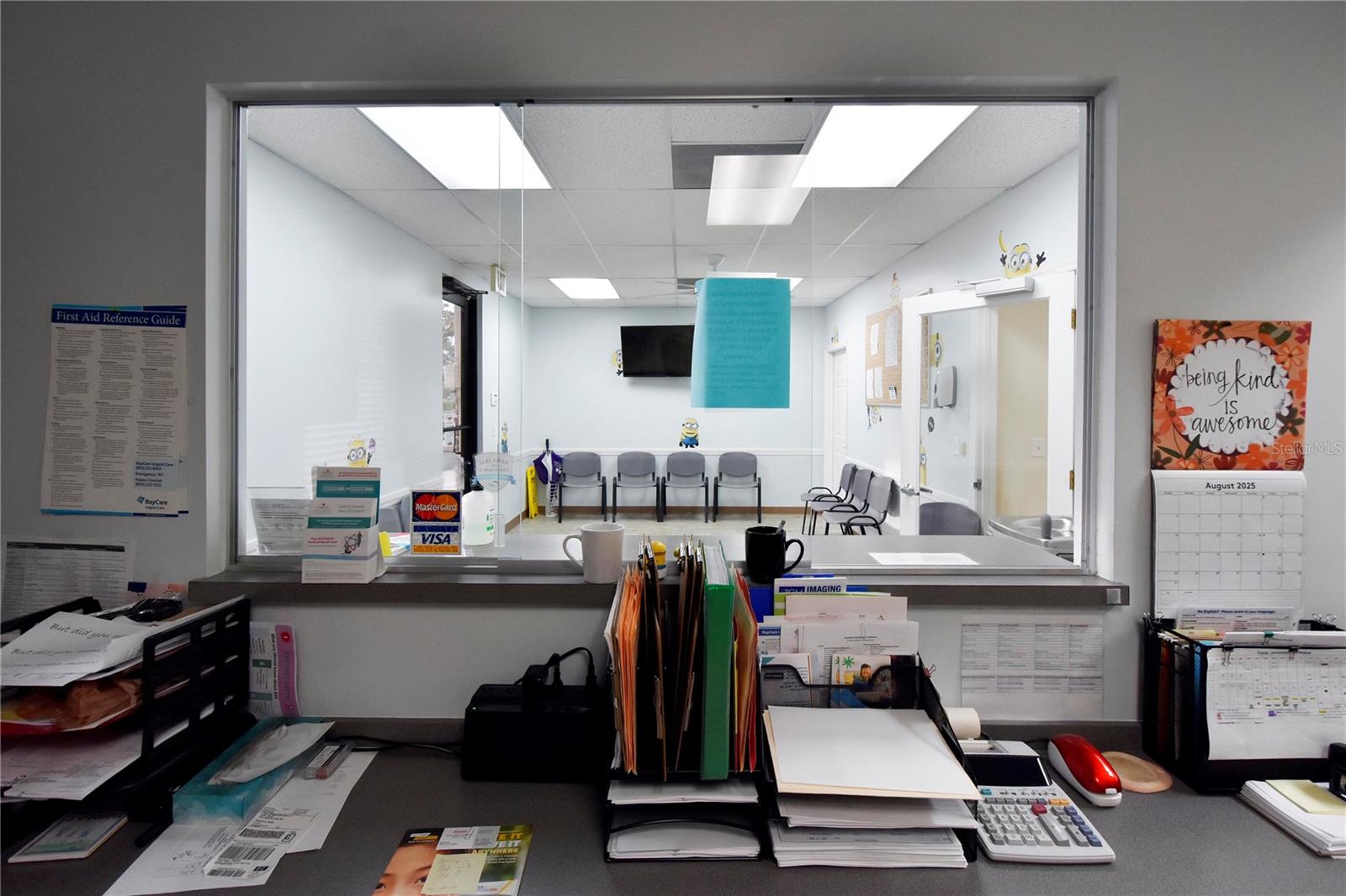 Listing photo id 3 for 1812 Health Care Drive