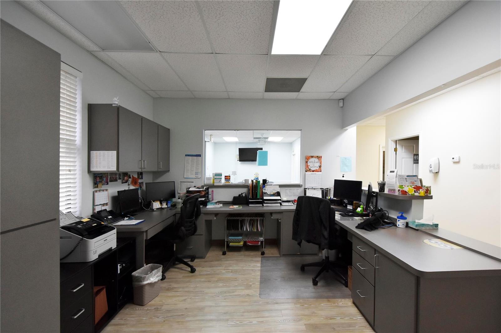 Listing photo id 4 for 1812 Health Care Drive