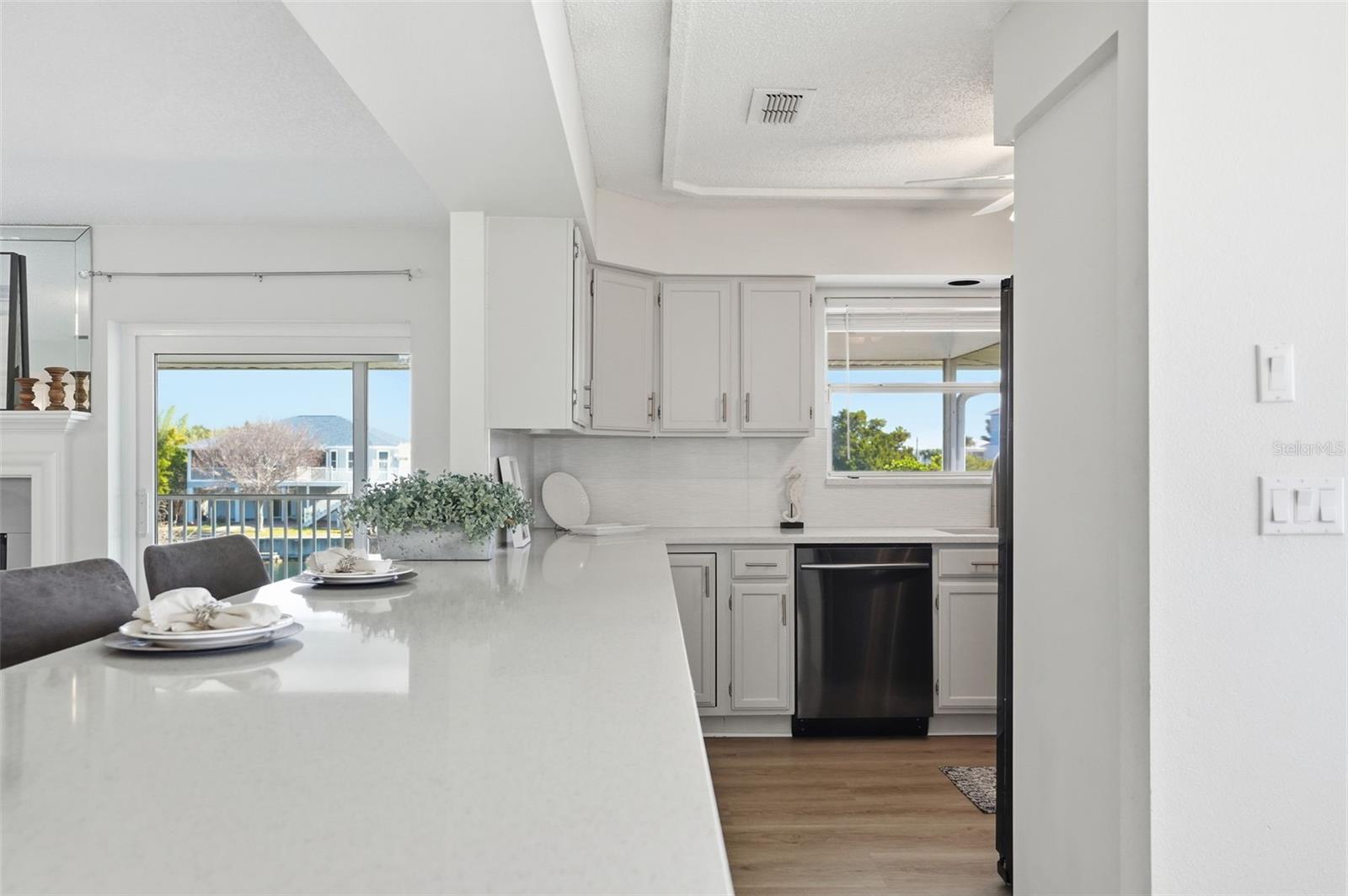 Image 15 of 75 For 3344 Gardenia Drive