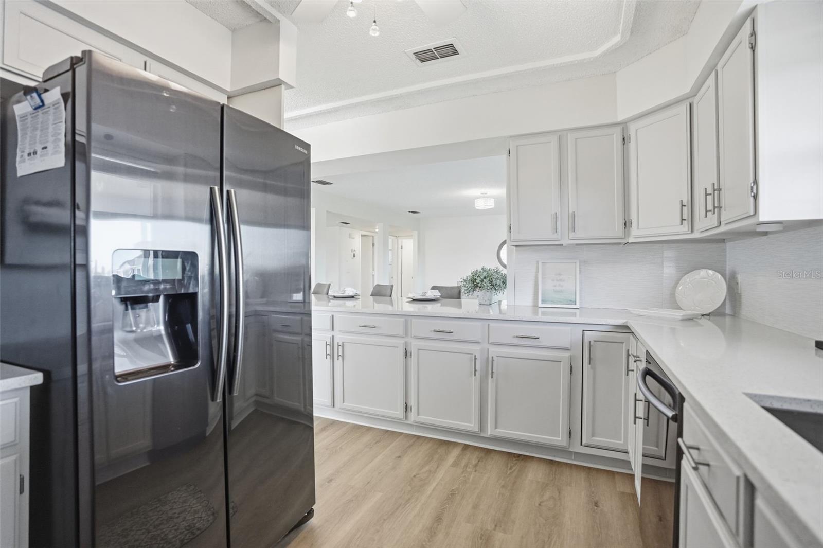 Image 18 of 75 For 3344 Gardenia Drive