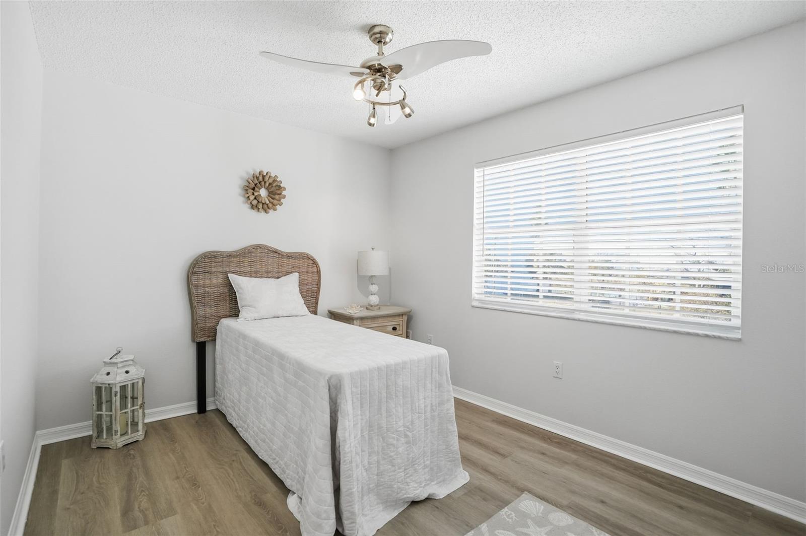 Image 21 of 75 For 3344 Gardenia Drive