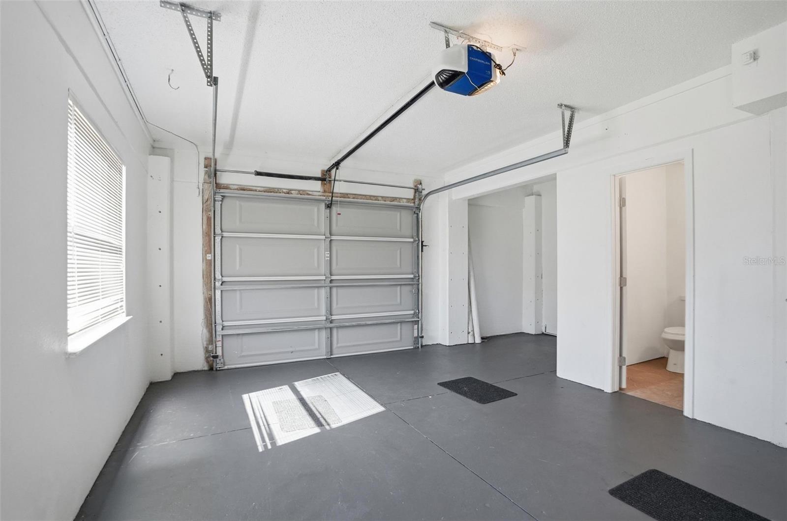 Image 40 of 75 For 3344 Gardenia Drive