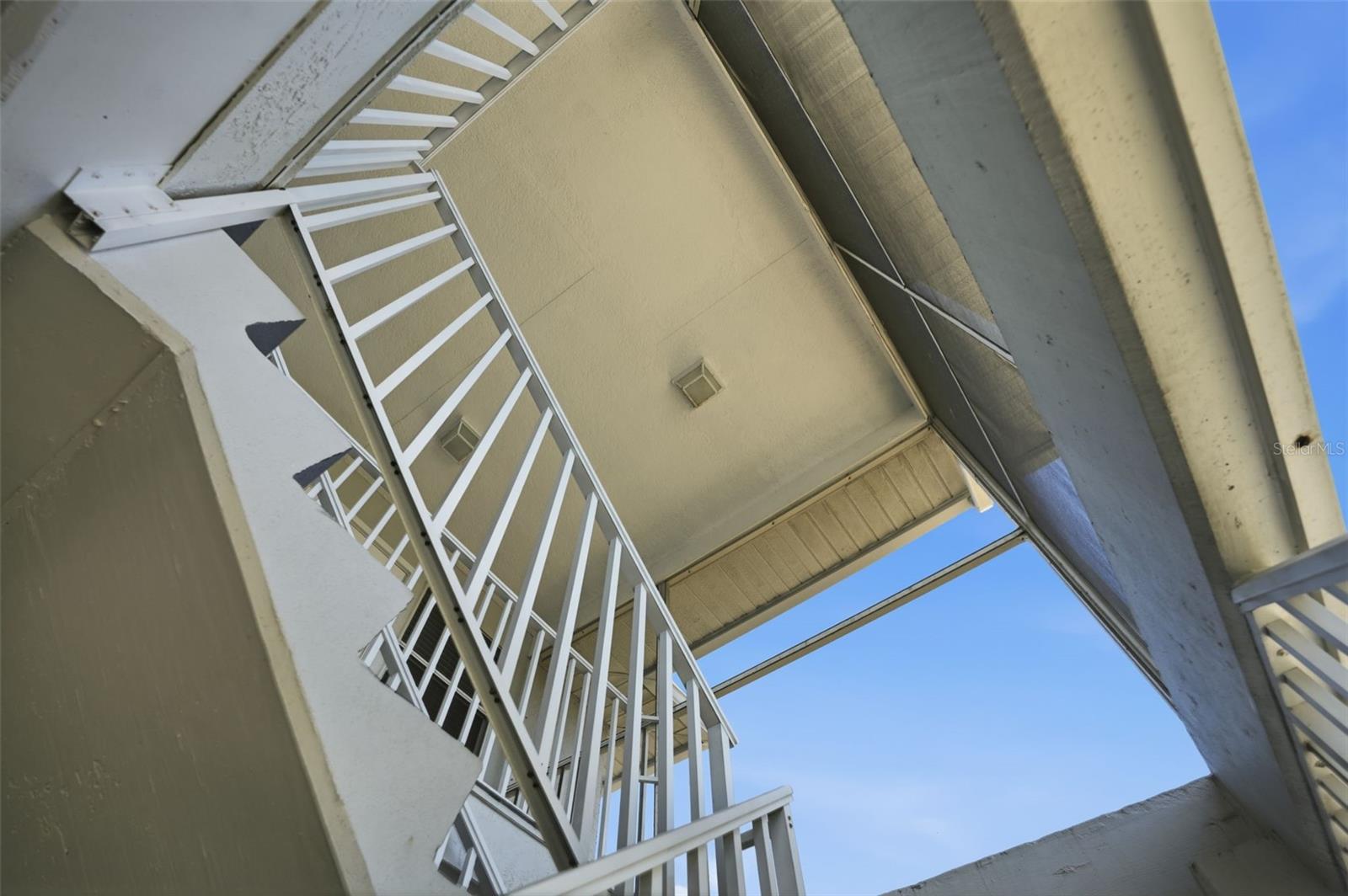 Image 49 of 75 For 3344 Gardenia Drive