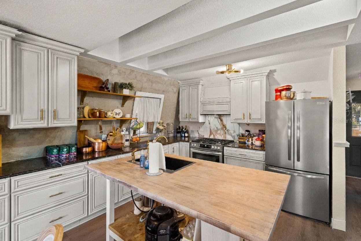 Image 20 of 60 For 6271 Colony Circle