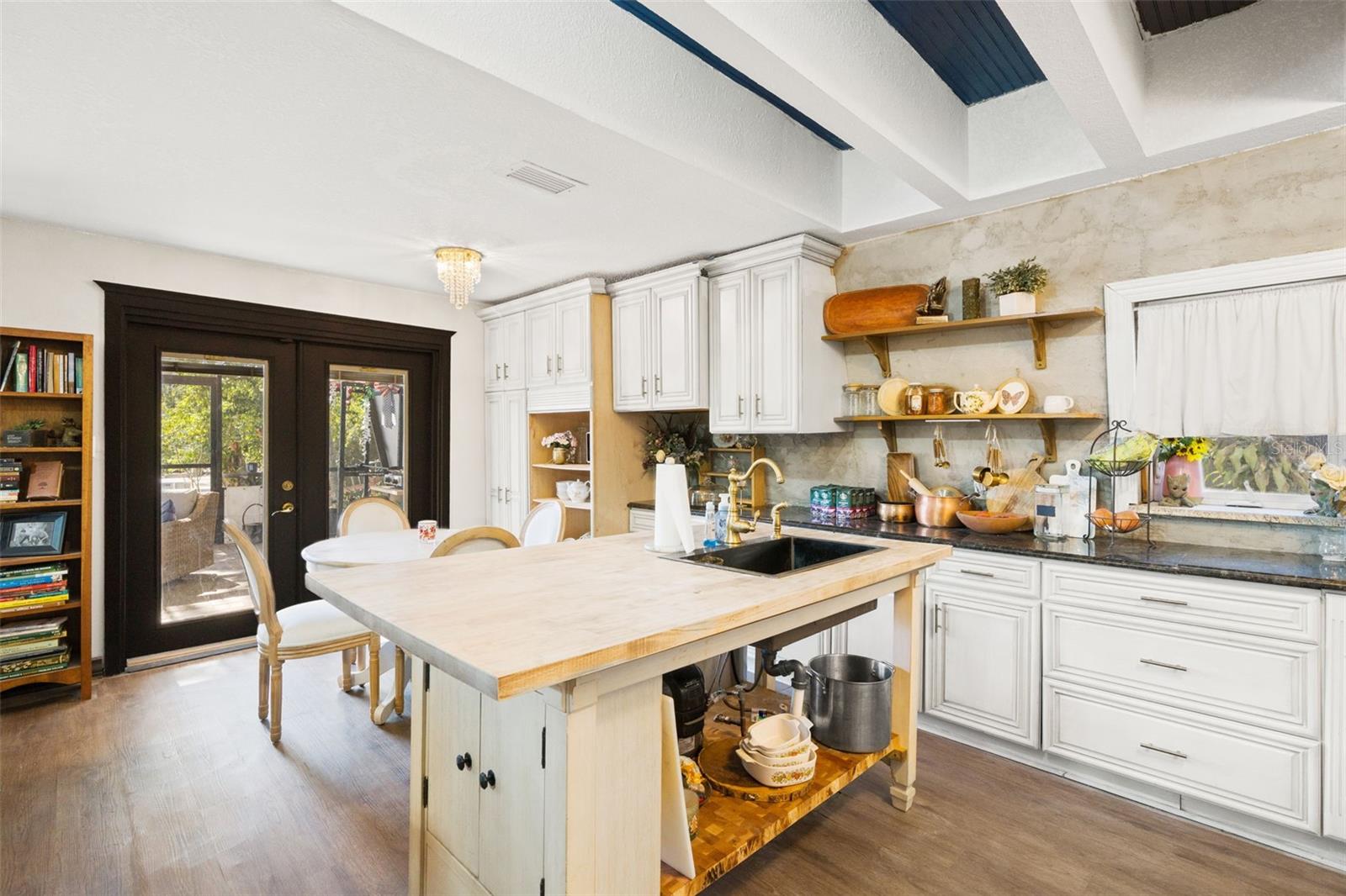 Image 23 of 60 For 6271 Colony Circle