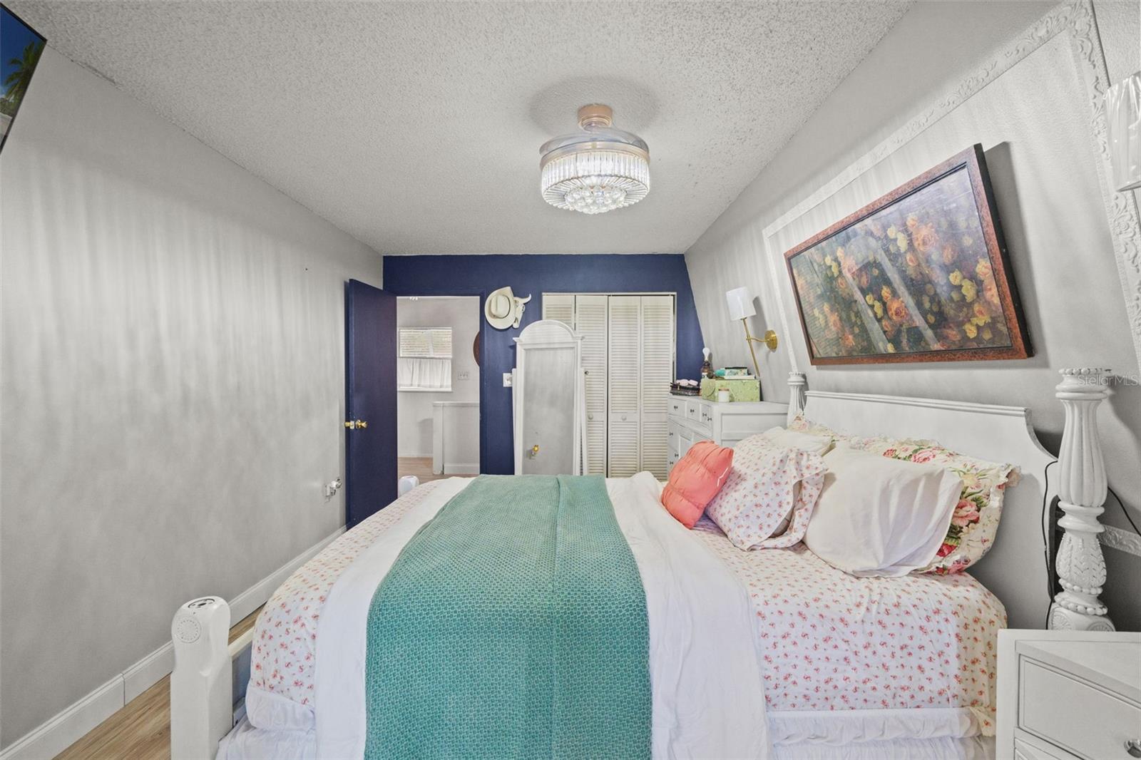 Image 29 of 60 For 6271 Colony Circle