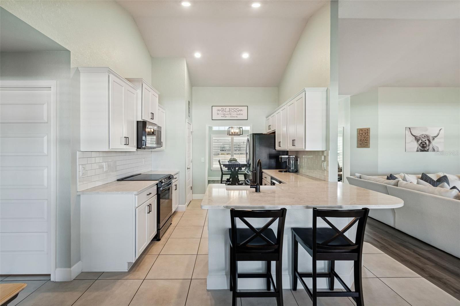 Image 15 of 38 For 12517 Sunset Woods Drive