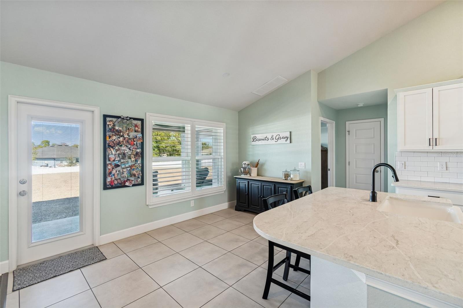 Image 18 of 38 For 12517 Sunset Woods Drive