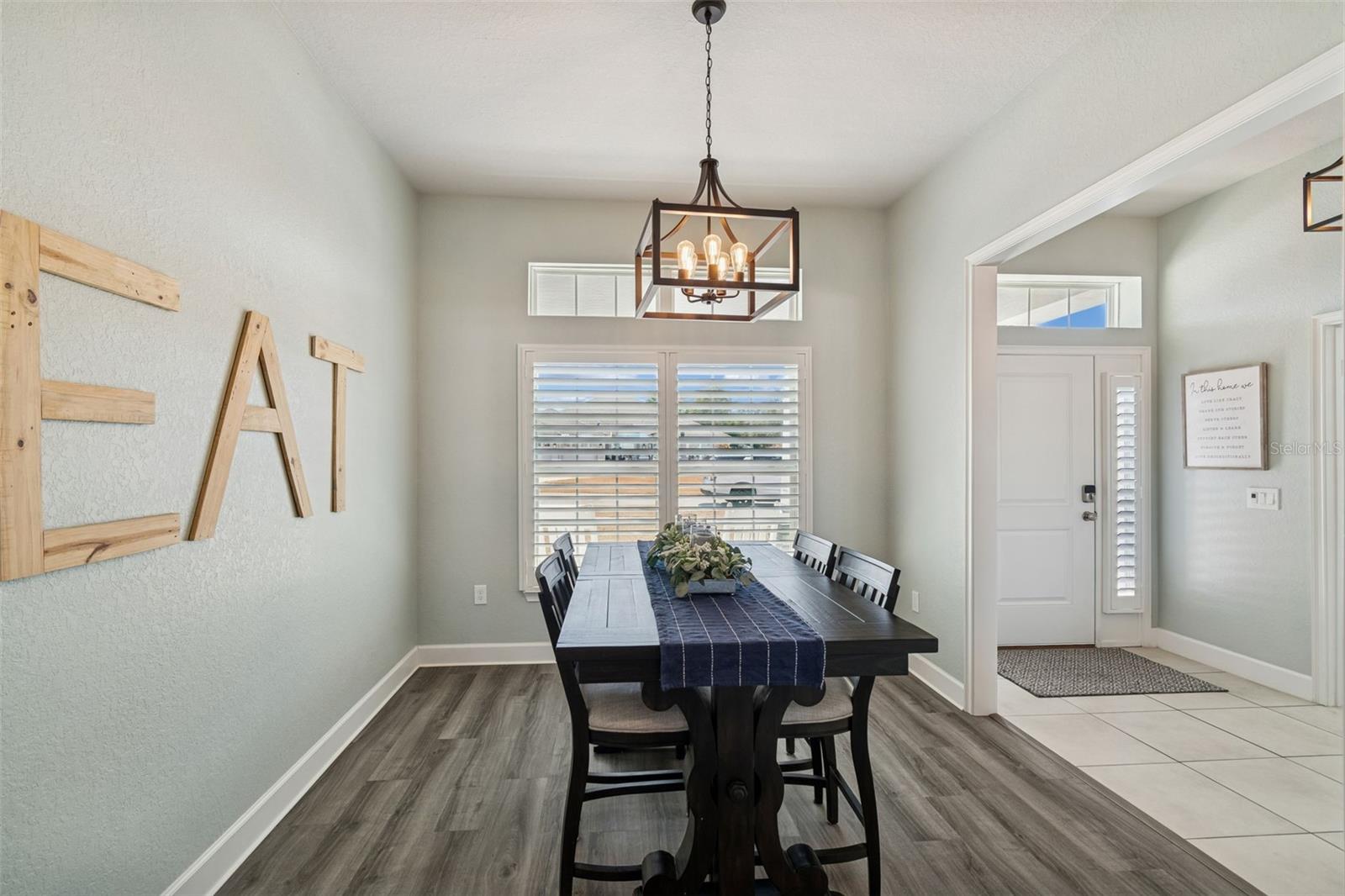 Image 7 of 38 For 12517 Sunset Woods Drive