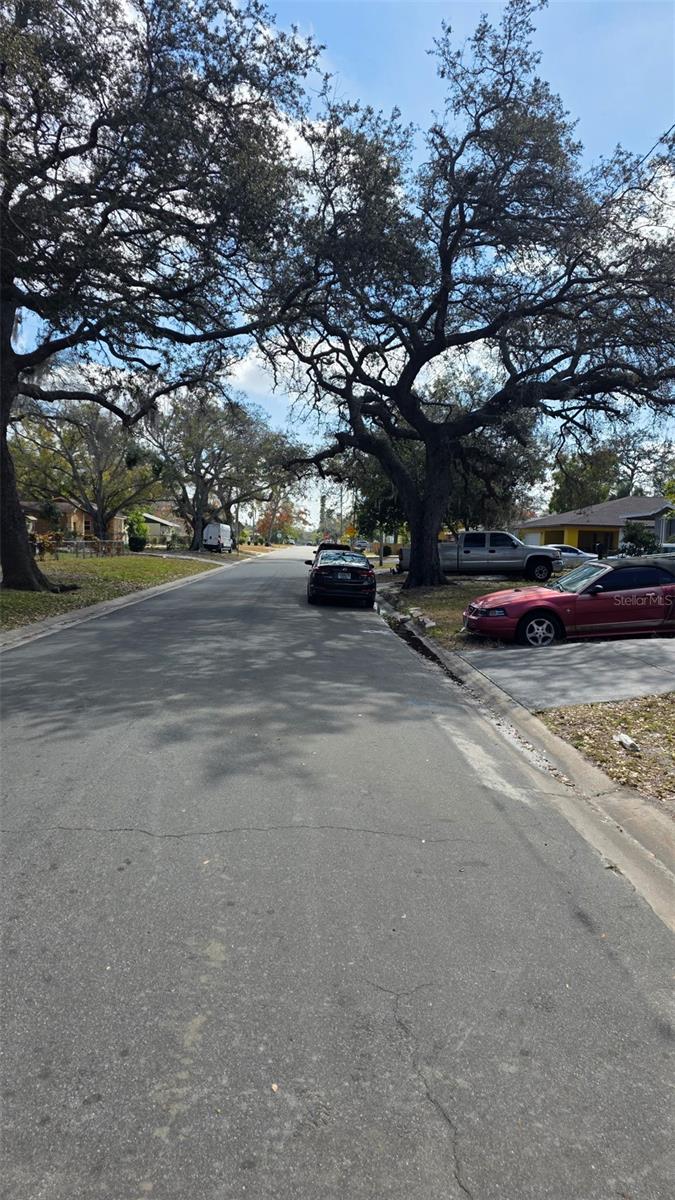 Image 5 of 7 For 1525 41st Street S