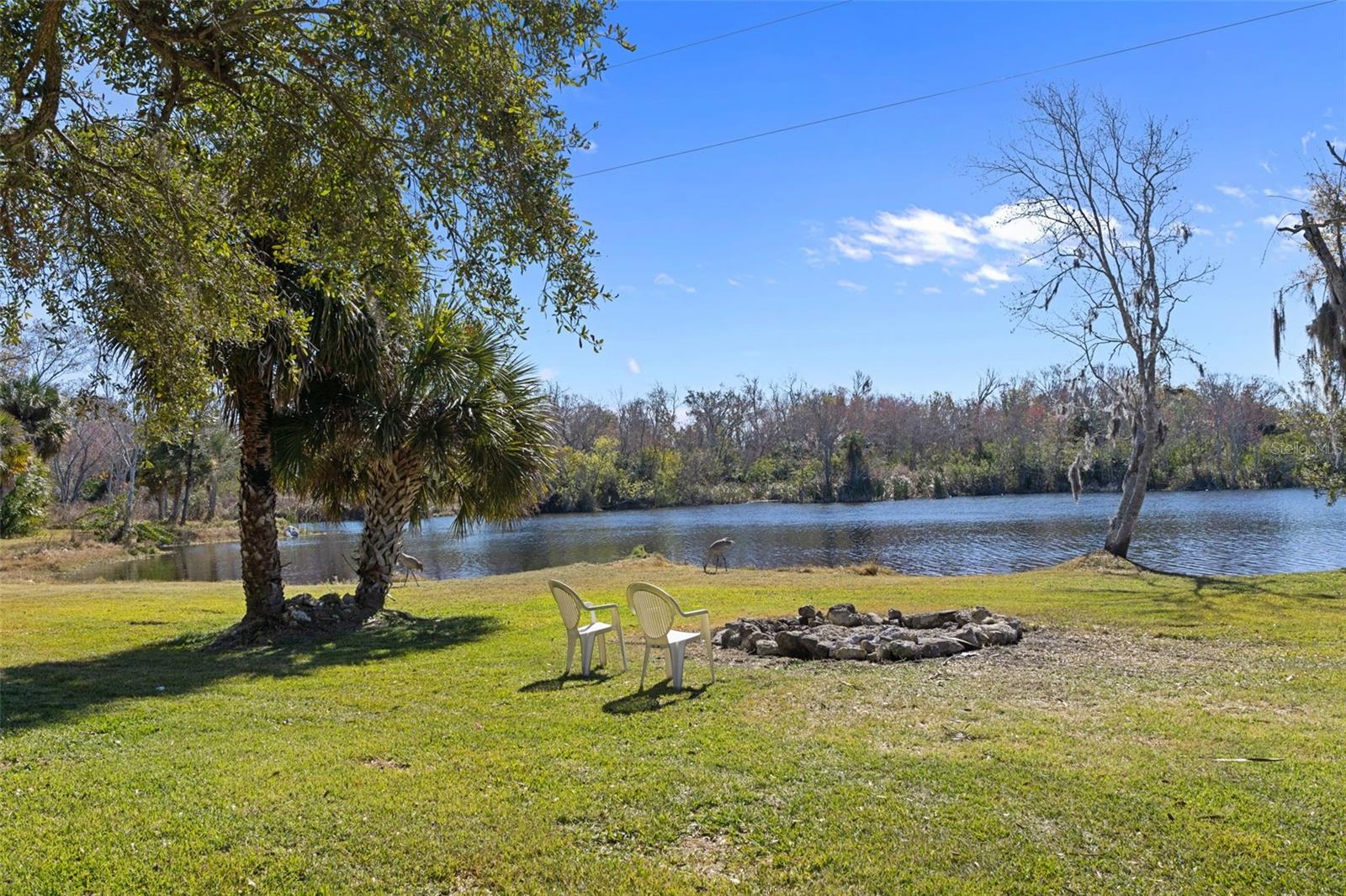 Listing photo id 79 for 8301 Congress Street