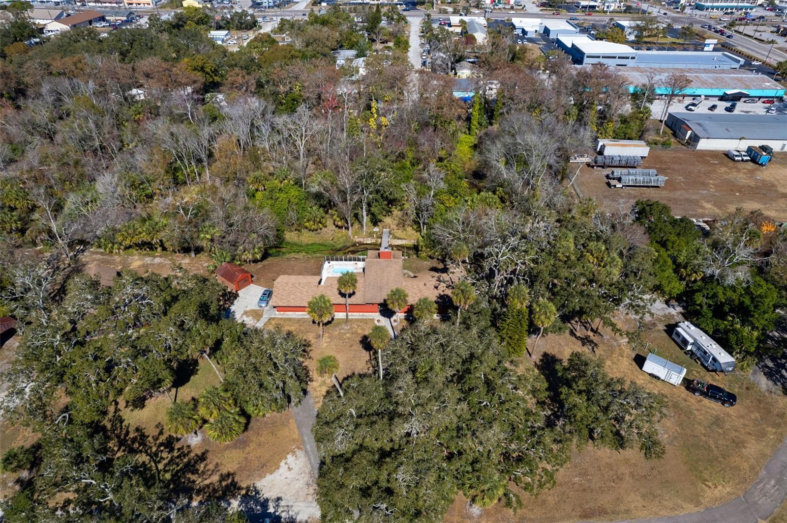 Listing photo id 95 for 8301 Congress Street