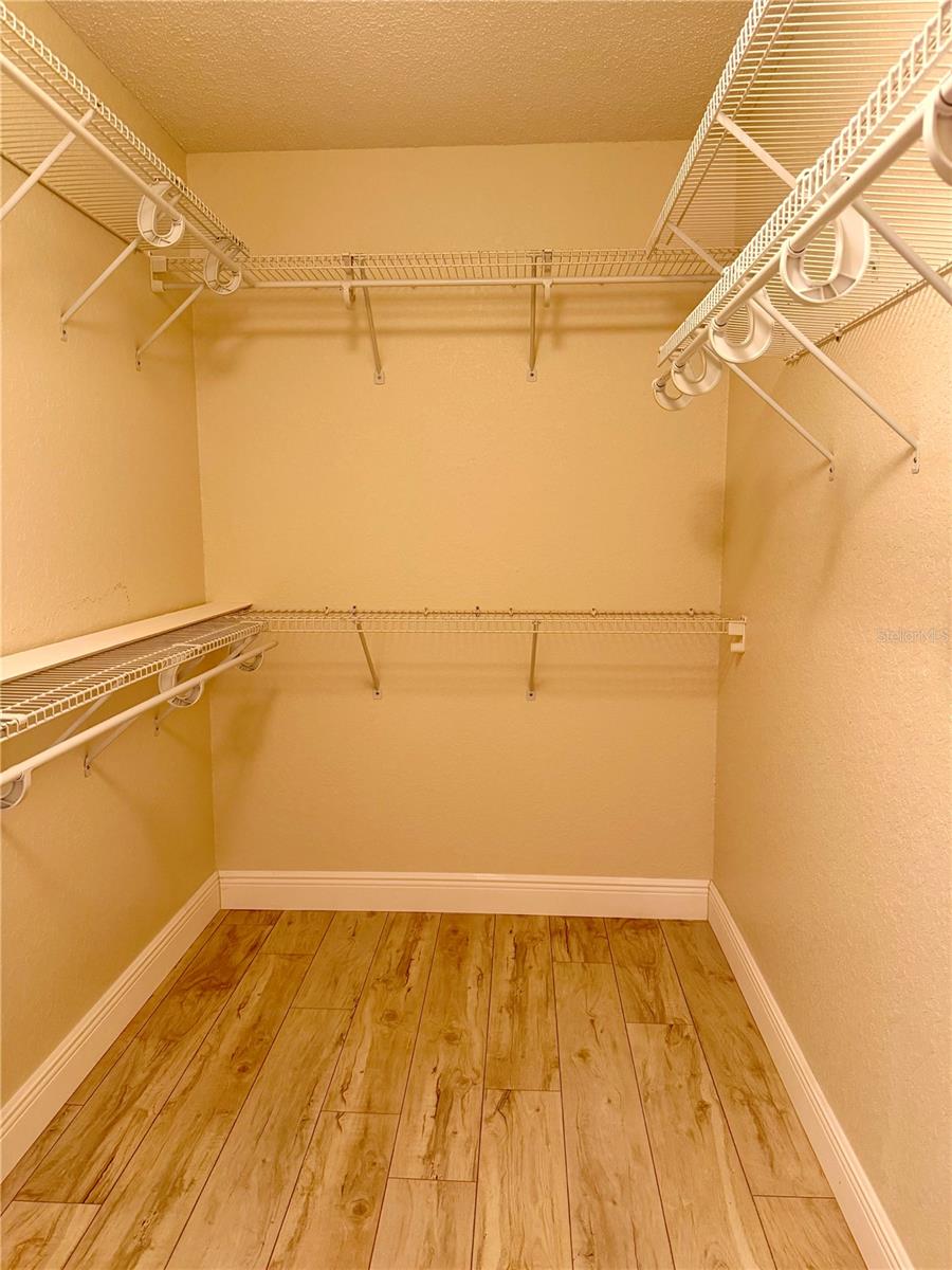 Image 21 of 24 For 9448 Tooke Shore Drive