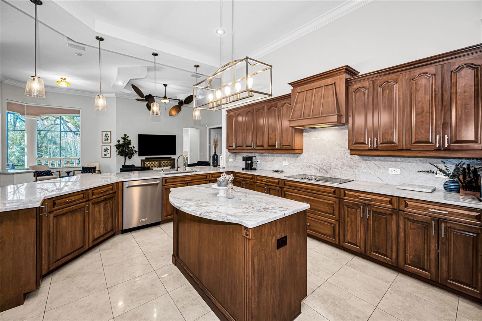 Image 28 of 100 For 10709 Watula Court