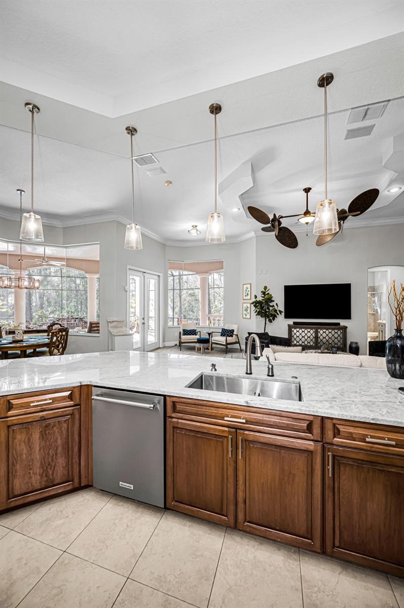 Image 29 of 100 For 10709 Watula Court