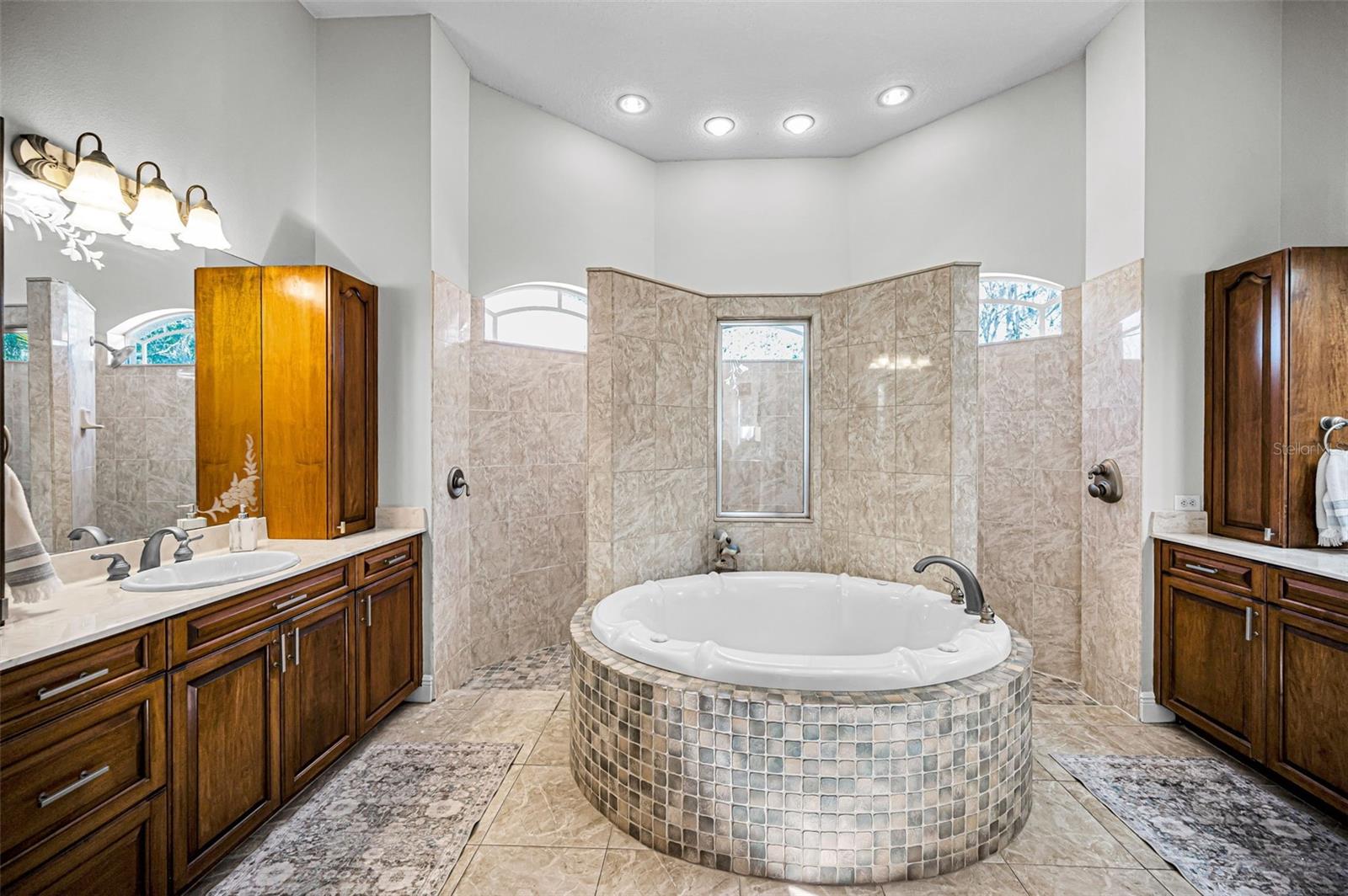 Image 48 of 100 For 10709 Watula Court