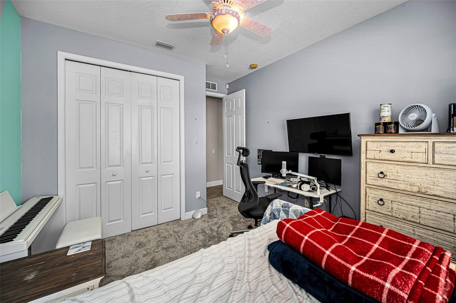 Image 62 of 100 For 10709 Watula Court