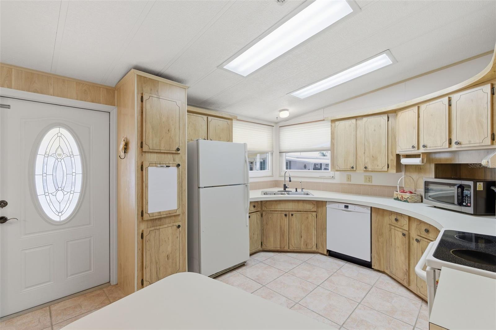 Image 12 of 49 For 2028 Hilo Drive