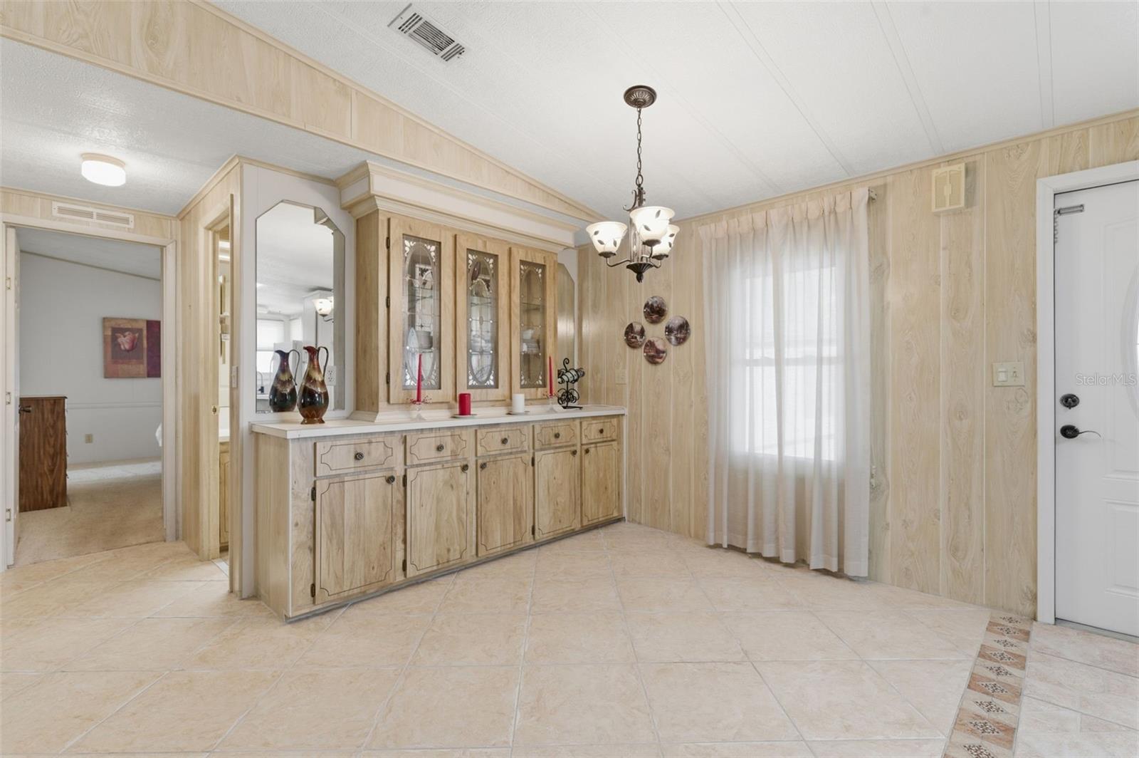 Image 19 of 49 For 2028 Hilo Drive