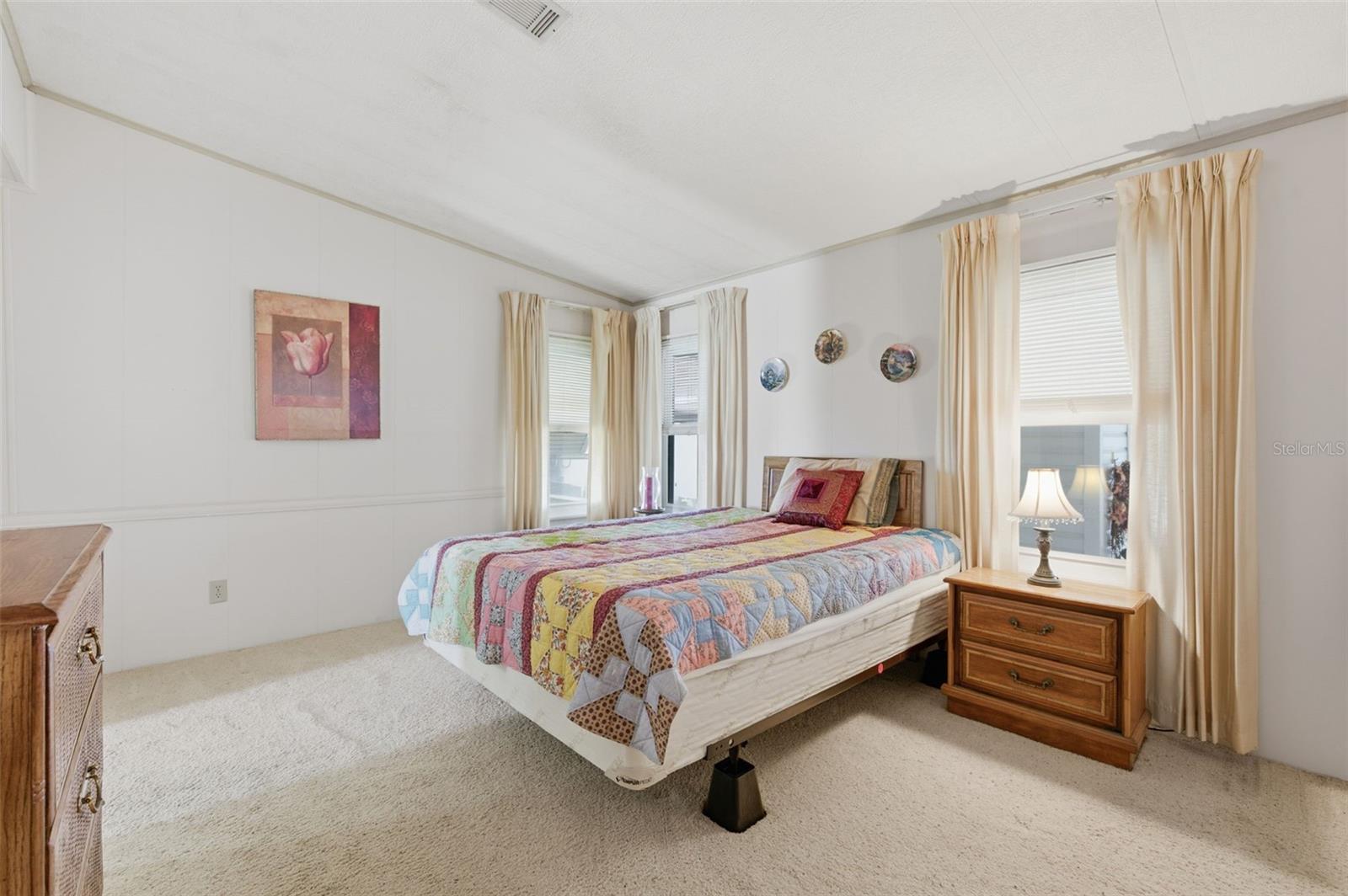 Image 34 of 49 For 2028 Hilo Drive