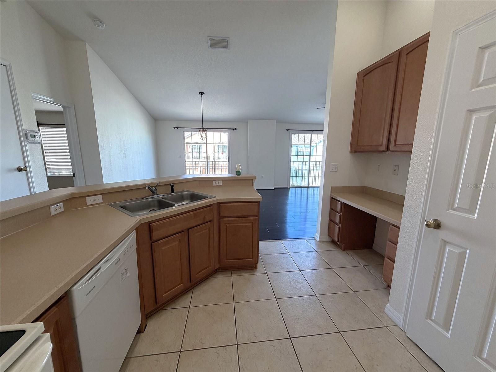 Image 8 of 17 For 5318 Anhinga Trail