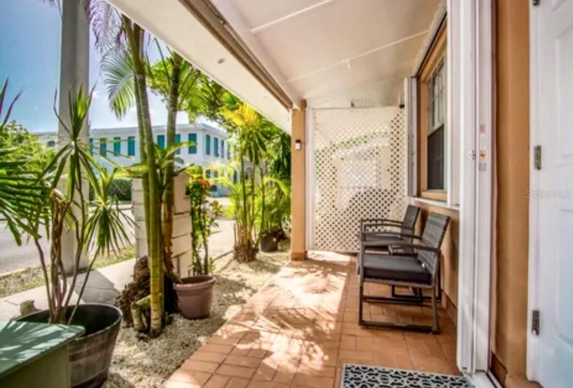 Image 18 of 48 For 1119 Simonton Street A1, A2, C1