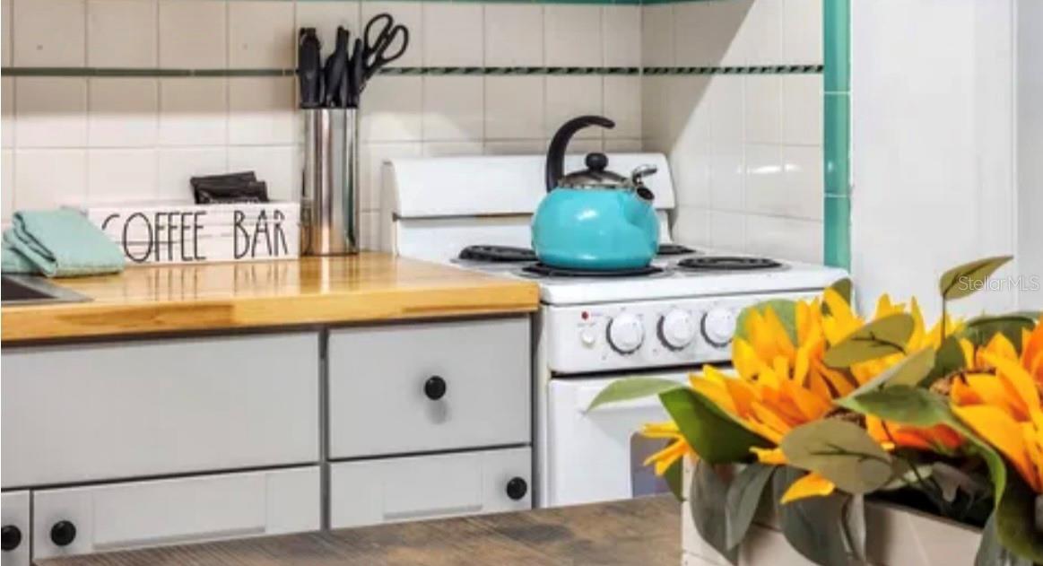 Image 22 of 48 For 1119 Simonton Street A1, A2, C1