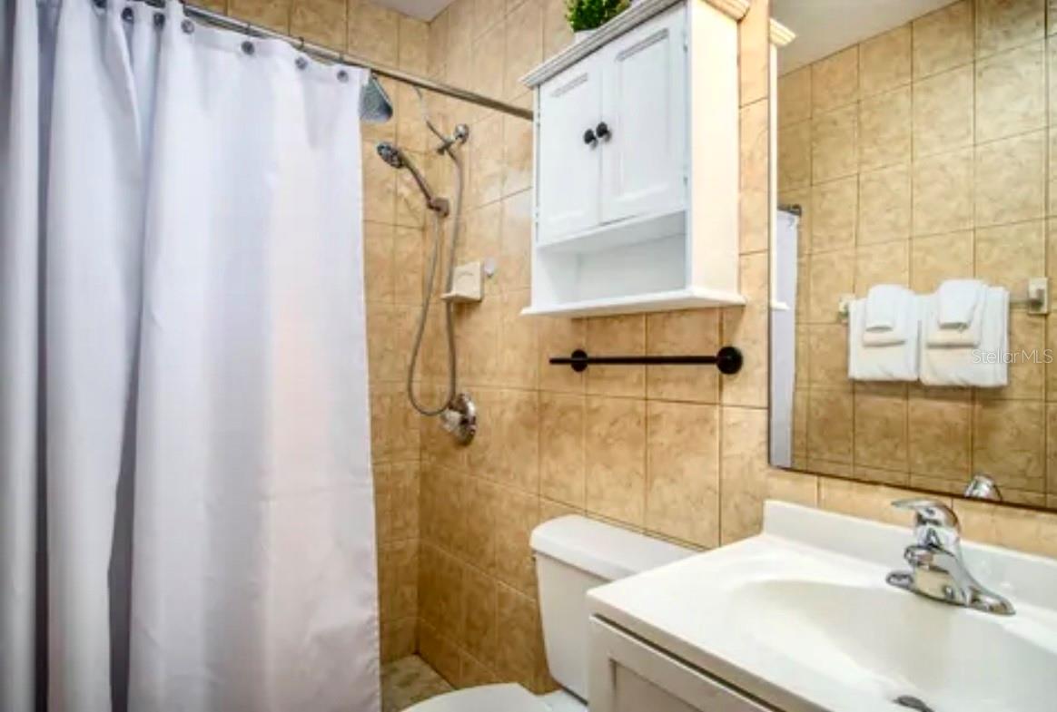 Image 25 of 48 For 1119 Simonton Street A1, A2, C1