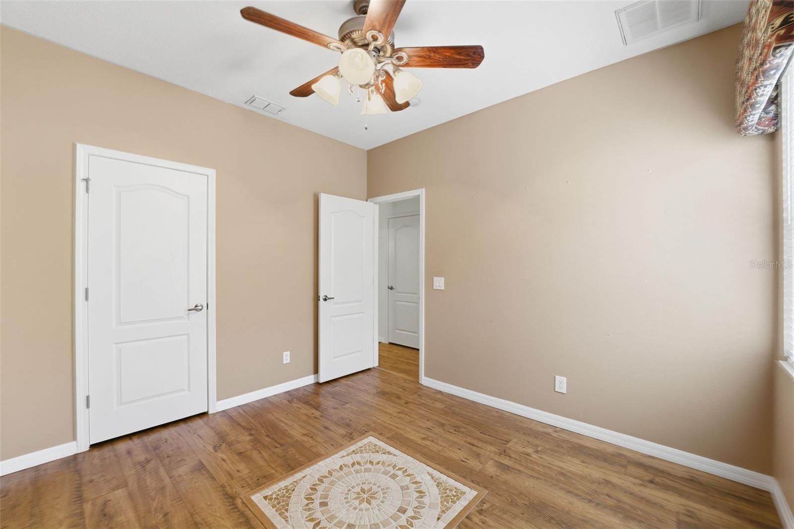 Image 51 of 52 For 9255 Southern Charm Circle