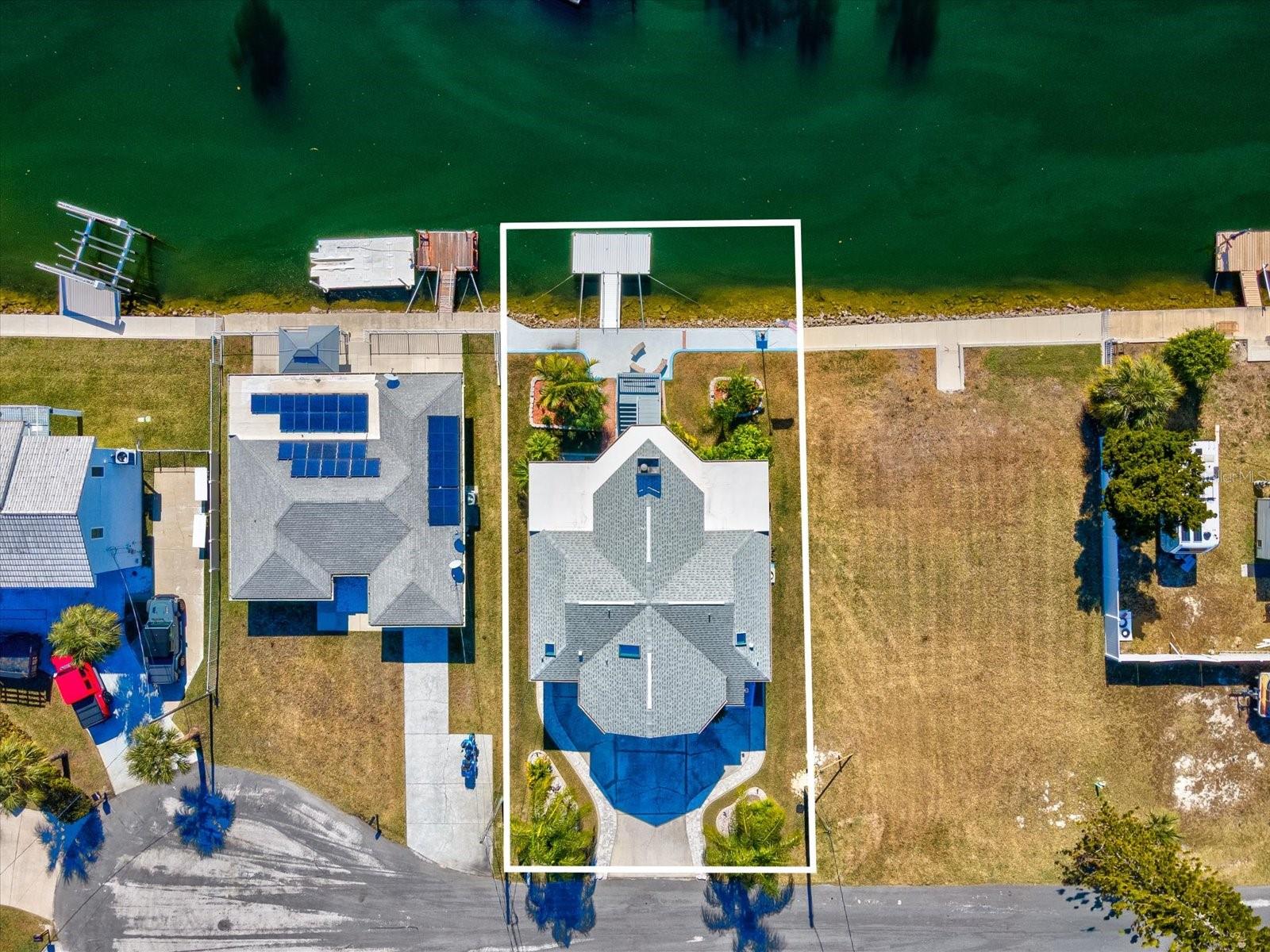 Image 56 of 96 For 4290 Carlos Court