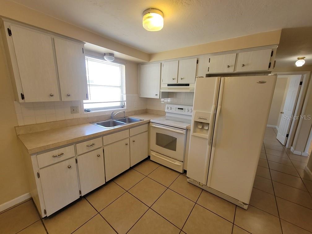 Image 7 of 15 For 5800 Madison Street