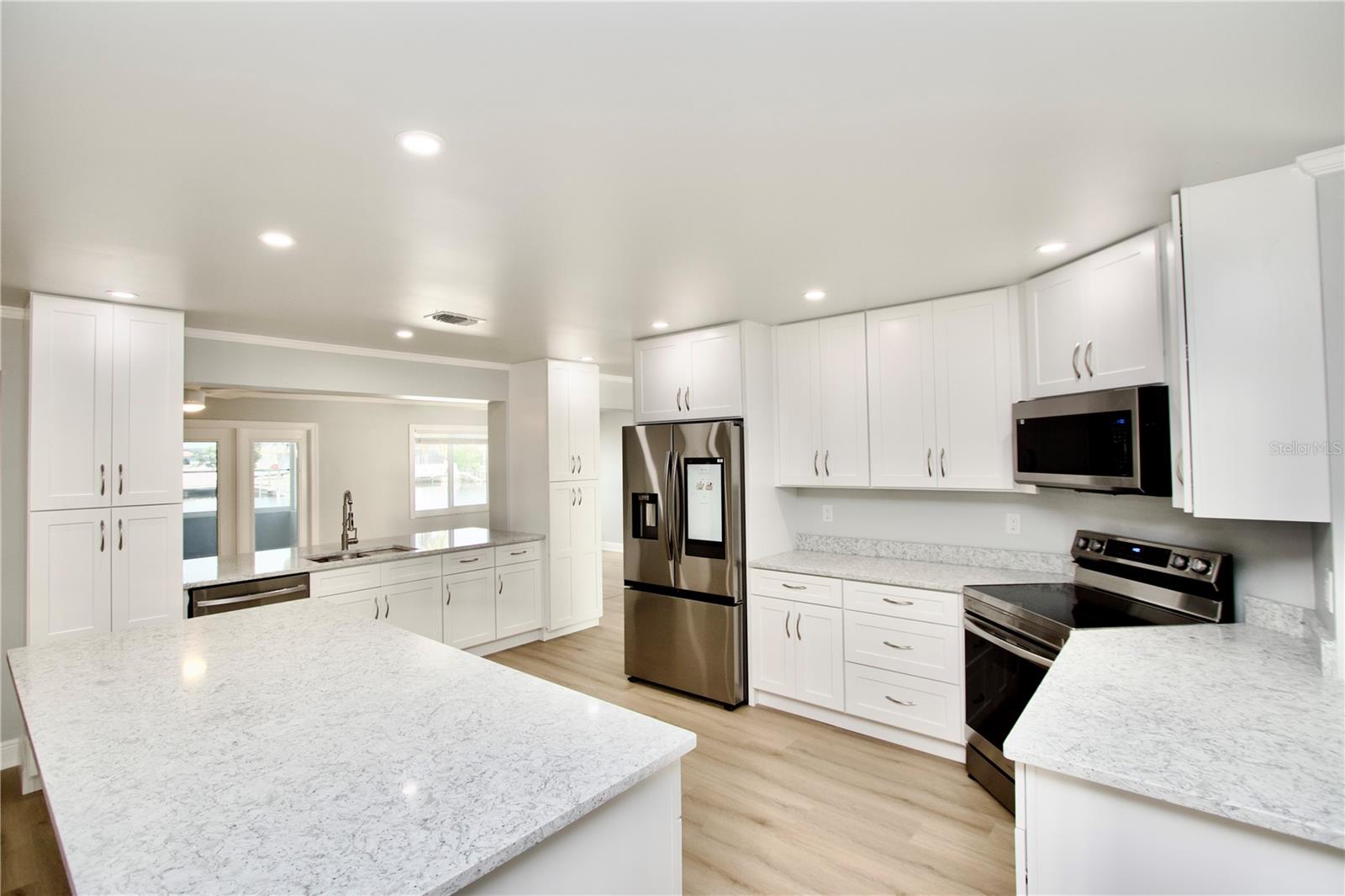 Image 10 of 37 For 5339 Bowline Bend