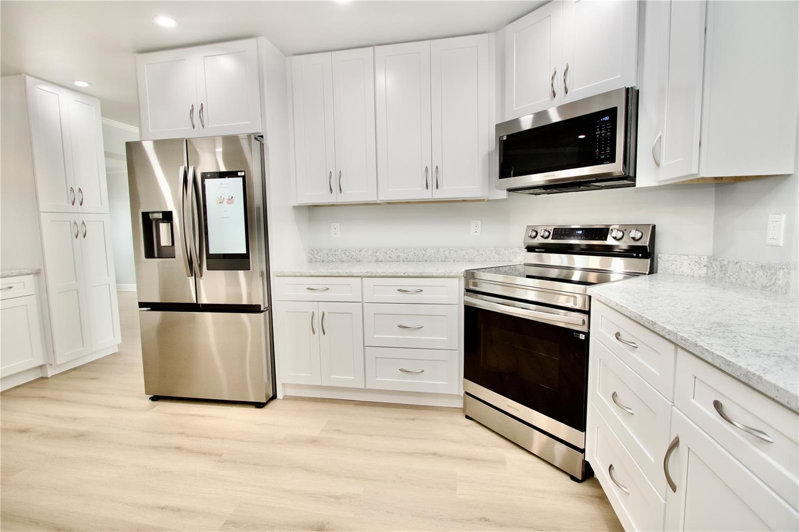 Image 11 of 37 For 5339 Bowline Bend