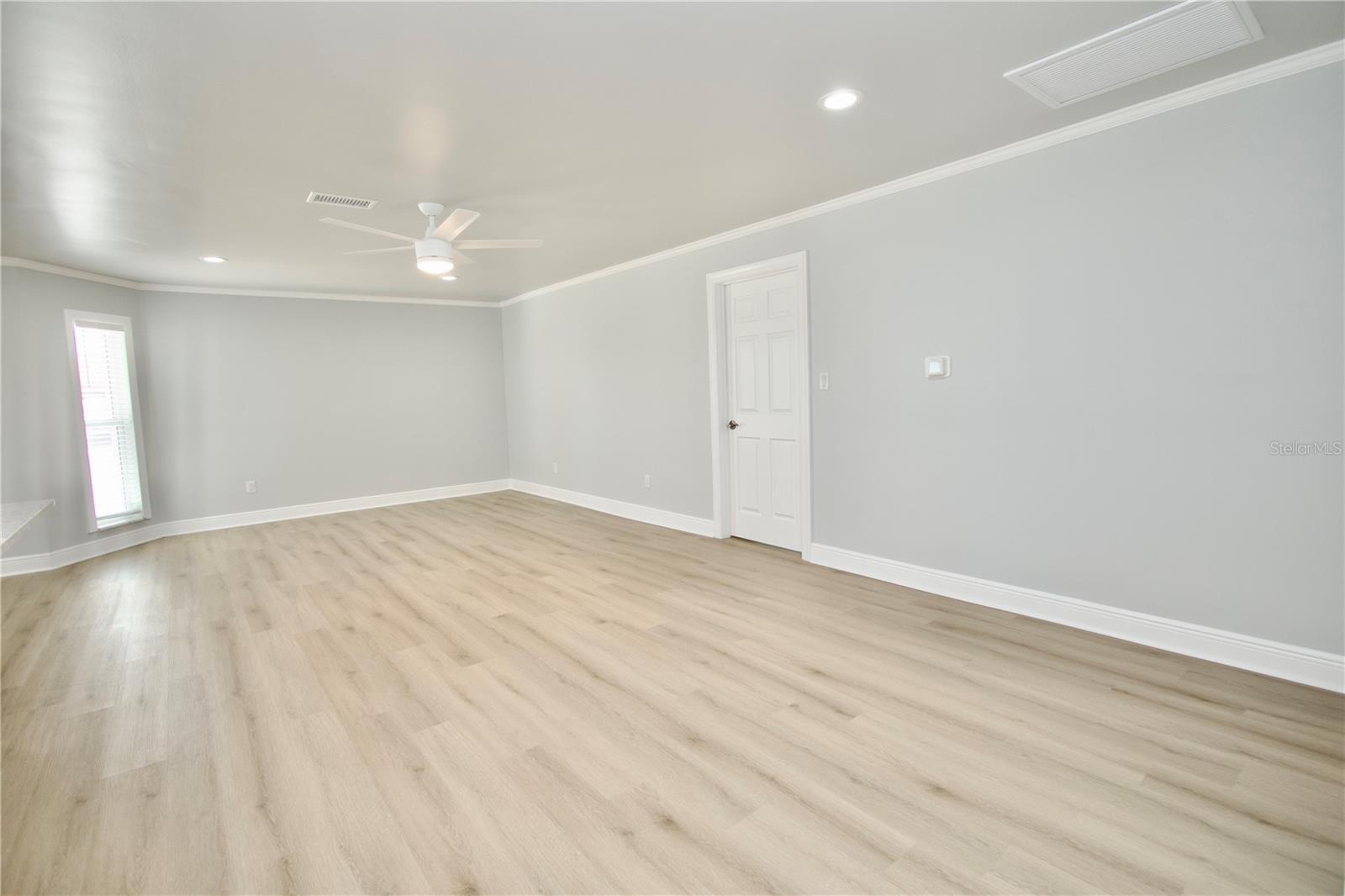 Image 17 of 37 For 5339 Bowline Bend