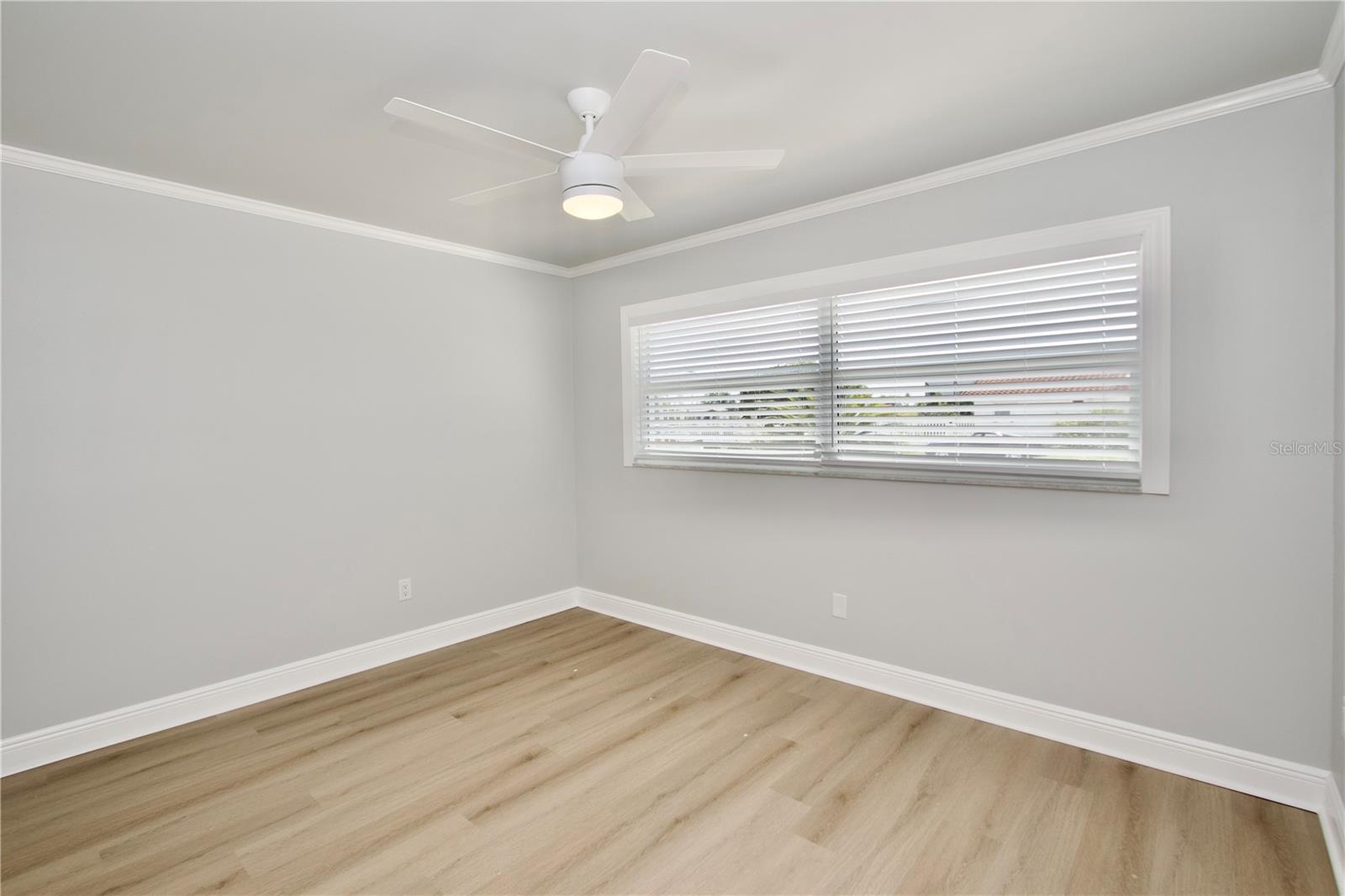 Image 27 of 37 For 5339 Bowline Bend