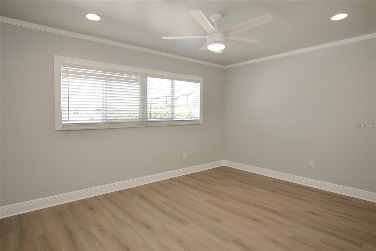 Image 31 of 37 For 5339 Bowline Bend