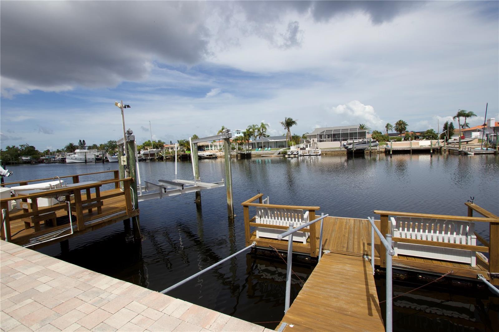 Image 35 of 37 For 5339 Bowline Bend