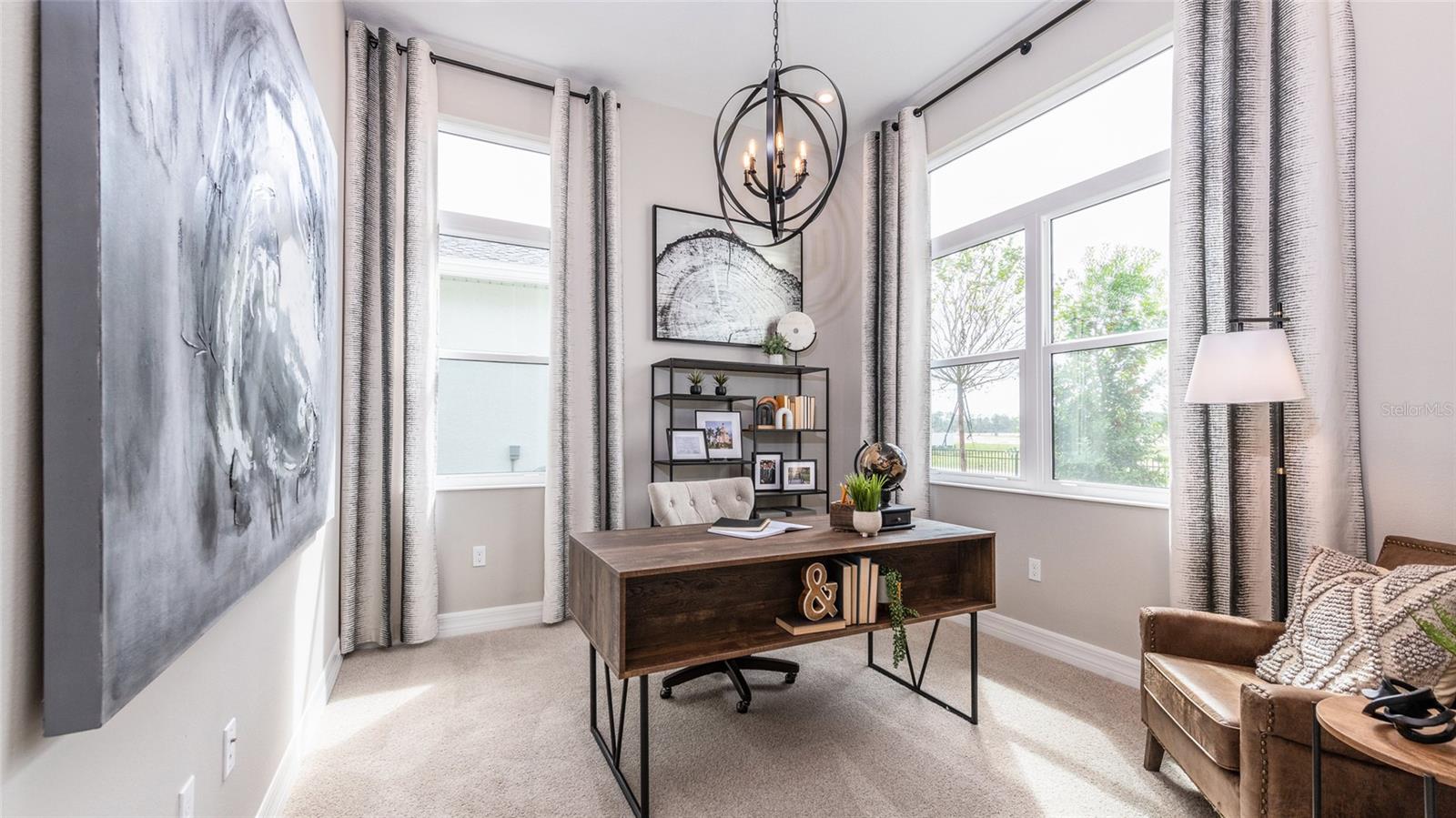 Listing photo id 11 for 1629 Lake Reserve Drive