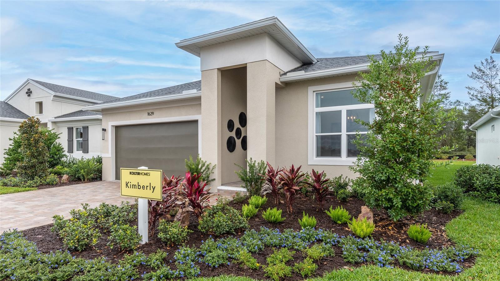 Listing photo id 0 for 1629 Lake Reserve Drive