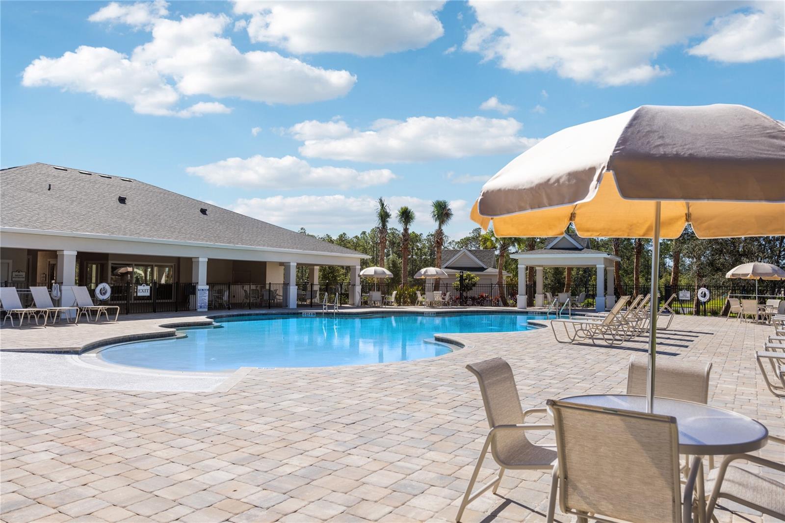 Listing photo id 26 for 1629 Lake Reserve Drive