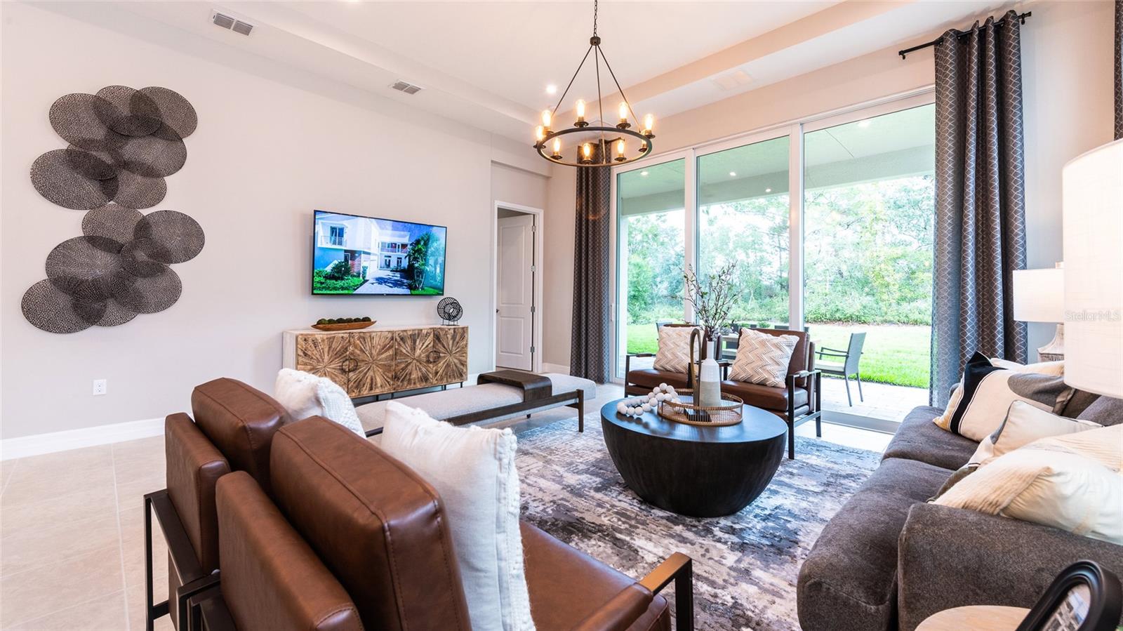 Listing photo id 4 for 1629 Lake Reserve Drive