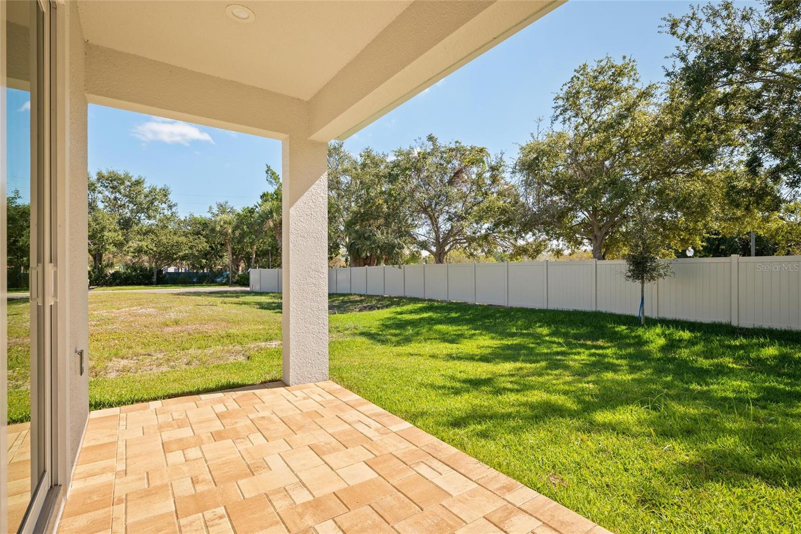 Image 39 of 42 For 199 Live Oak Street