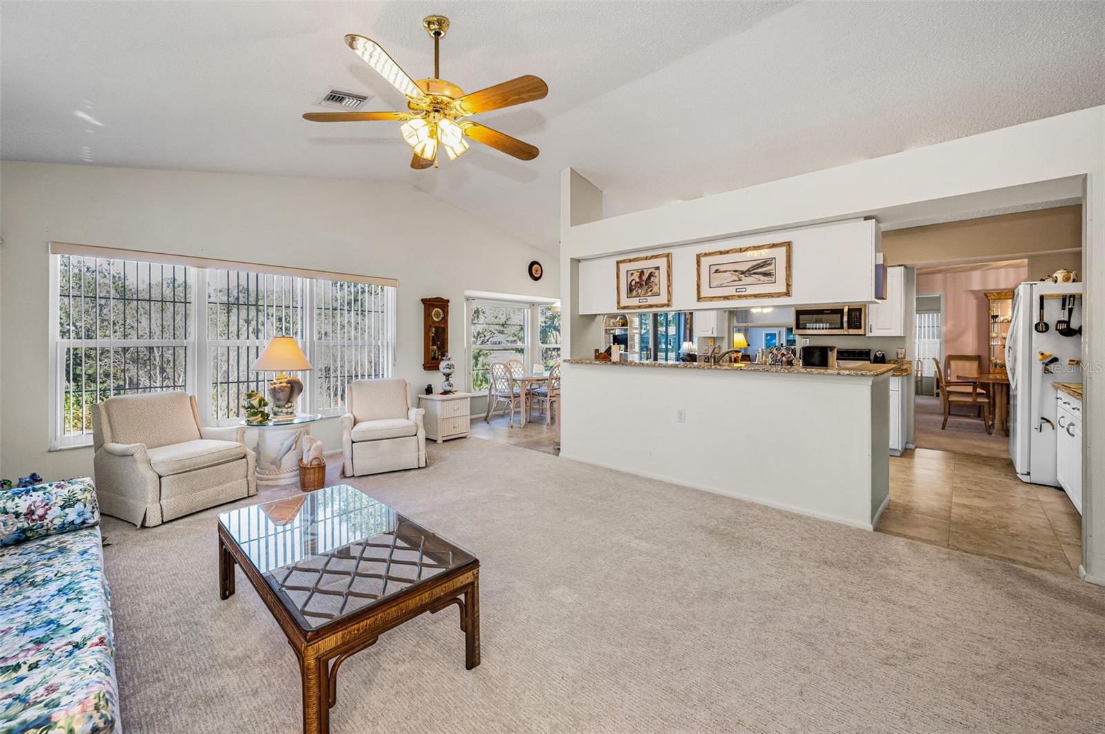 Image 22 of 77 For 9625 Oakwood Hills Court